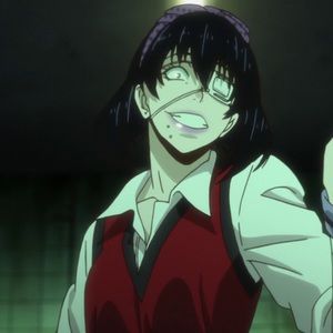 Meet your Posher, Adrianne